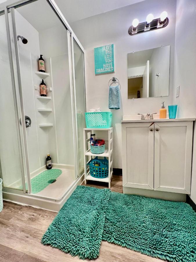 Micro Studio Apartment 10 Minutes Walk To University Of Washington Seattle Extérieur photo